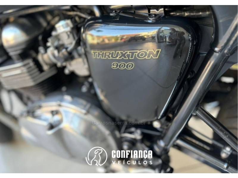 TRIUMPH - THRUXTON - 2014/2014 - Preta - R$ 28.900,00