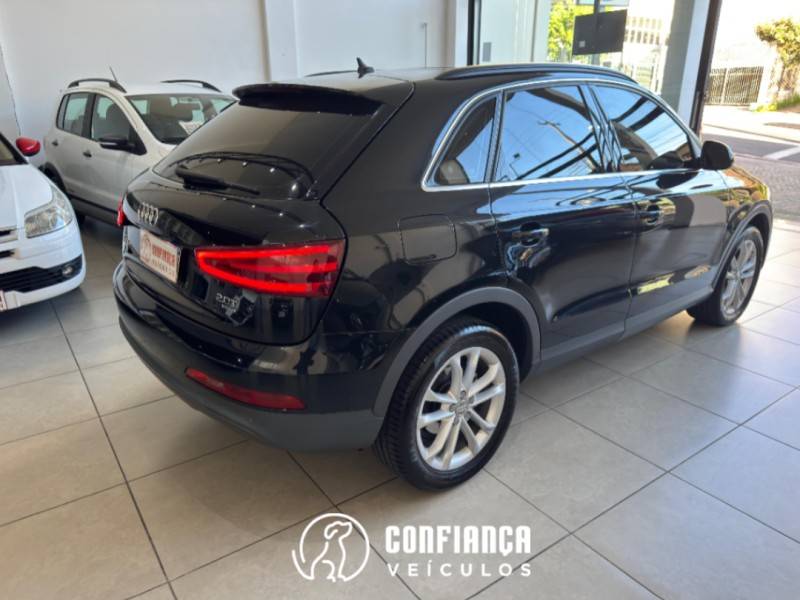 AUDI - Q3 - 2014/2015 - Preta - R$ 89.900,00