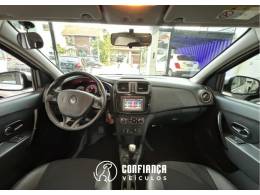 RENAULT - SANDERO - 2018/2019 - Prata - R$ 54.900,00