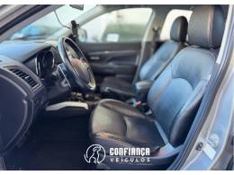 MITSUBISHI - ASX - 2013/2014 - Prata - R$ 73.900,00