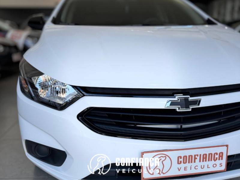 CHEVROLET - ONIX - 2021/2021 - Branca - R$ 66.900,00