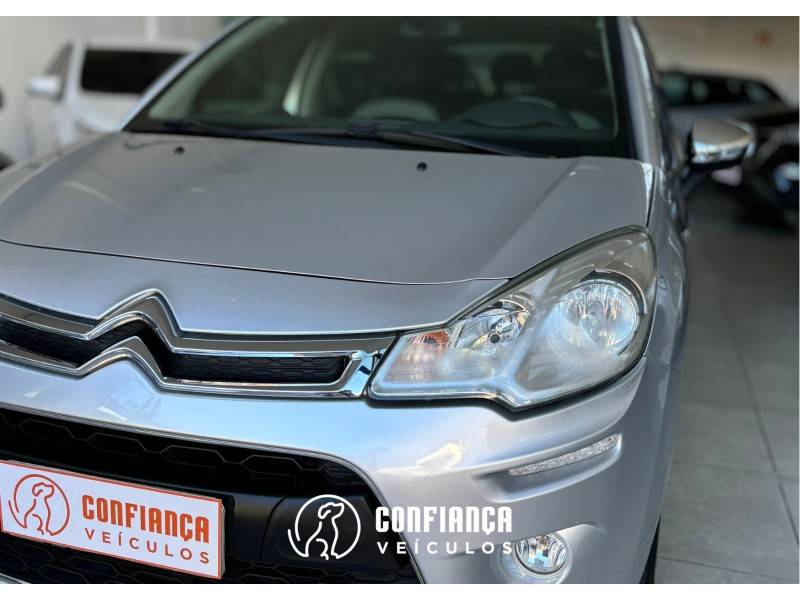 CITROËN - C3 - 2012/2013 - Prata - R$ 38.900,00