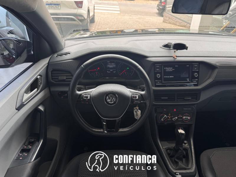 VOLKSWAGEN - T-CROSS - 2020/2020 - Preta - R$ 89.900,00