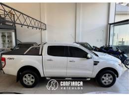 FORD - RANGER - 2012/2013 - Branca - R$ 99.900,00