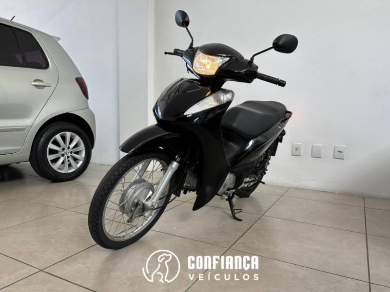 HONDA - BIZ 125 - 2011/2011 - Preta - R$ 10.900,00