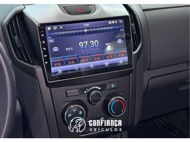 CHEVROLET - S10 - 2014/2015 - Branca - R$ 106.900,00