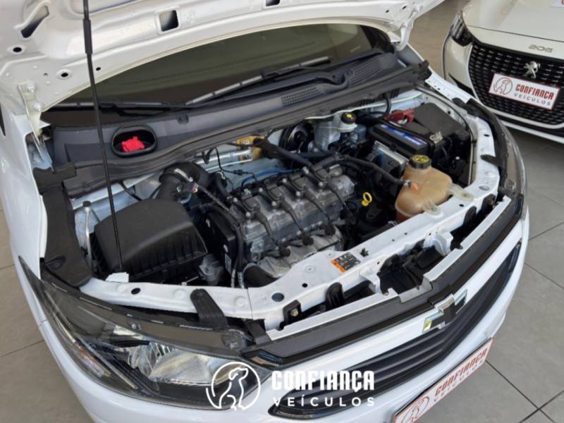 CHEVROLET - ONIX - 2021/2021 - Branca - R$ 66.900,00